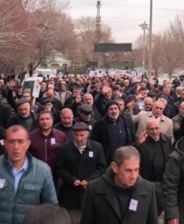 Iğdır Aralık’ta İran’a destek yürüyüşü