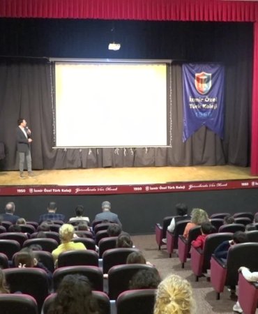 Bornova Belediyesi’nden öğrencilere “Temel Afet Bilinci” eğitimi